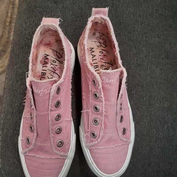 Blowfish Malibu Pink Canvas Sneakers - Picture 3 of 3